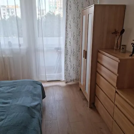 Apartment Nh12 *